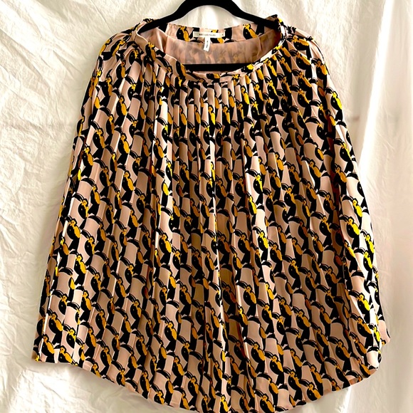 Women’s Size 6 Pleated Blush Pink Skirt W/Toucan Print by Avec Les Filles NWOT - Picture 2 of 5